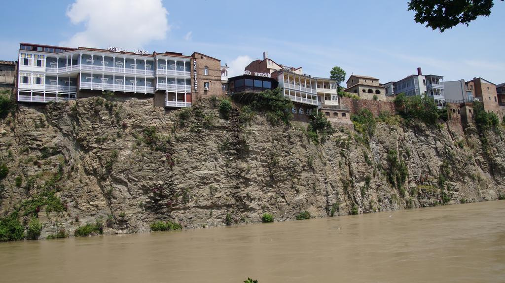 Old Metekhi Hotel Tbilisi Exteriör bild